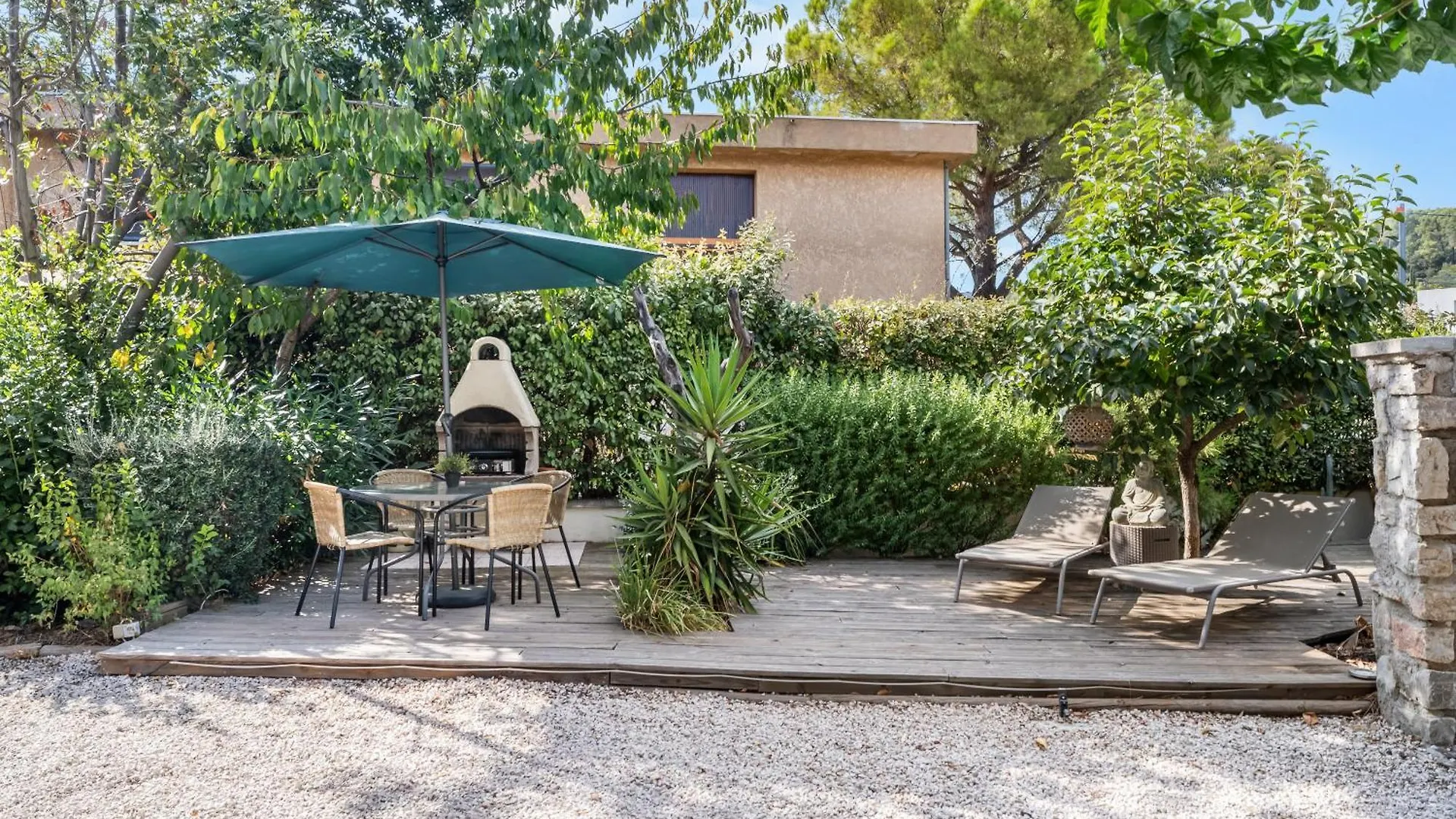 Villa Nui Cuers France